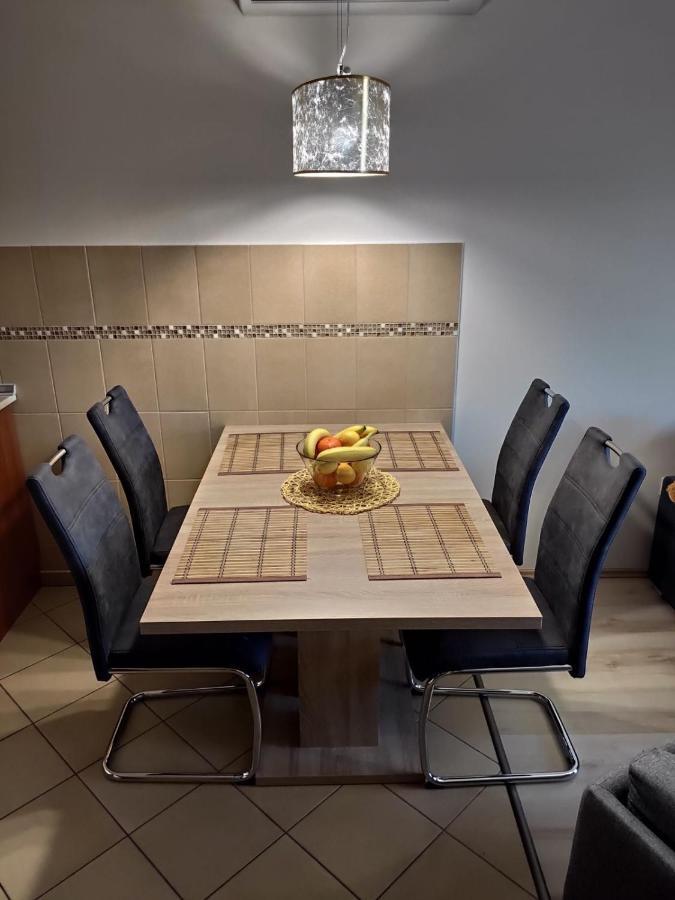 Holiday Apartman Sárvár Zewnętrze zdjęcie