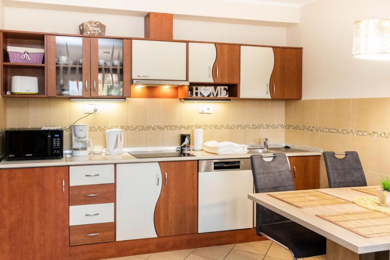 Holiday Apartman Sárvár Zewnętrze zdjęcie